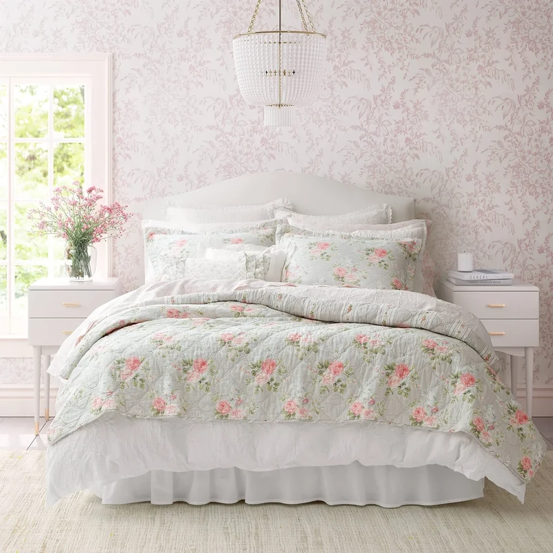 Laura Ashley Reversible Cotton Bedding with Matching Sham(s), Lightweight Home Decor for All Seasons, Melany Pink, King