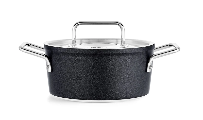 Fissler Adamant/Aluminium Cooking Pot (Diameter 18 cm, 2L) Pots Coated with Metal Lid Non-Stick Induction