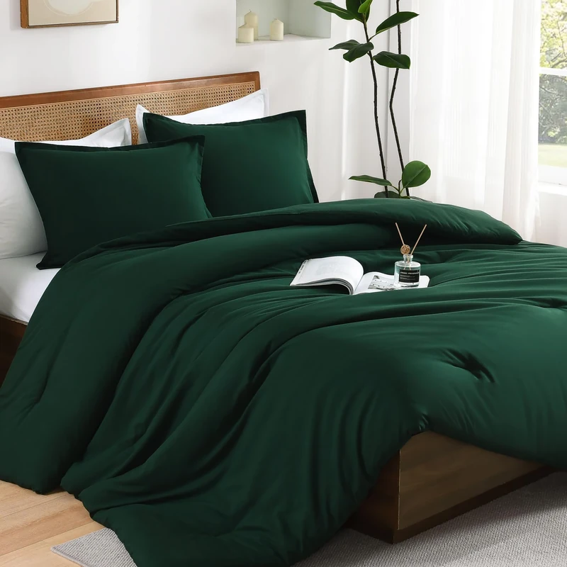 Andency Dark Emerald Green Queen Comforter Set, 3 Pieces Forest Hunter Green Boho Solid Bedding Sets, Soft Cozy Lightweight Down Alternative All Season Bed Set