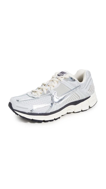 Nike Zoom Vomero 5 Sneaker - Image 1
