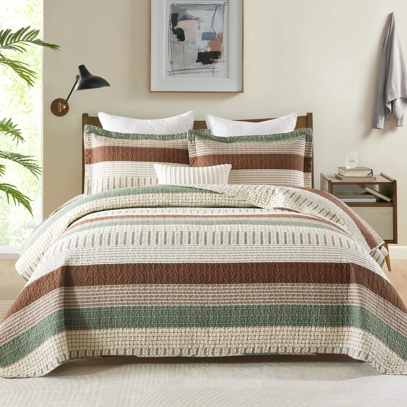 PANGUSHAN 100% Cotton Quilt Set Queen Size, Patchwork Queen Quilt Bedding Set Bedspreads, Farmhouse Lightweight Comforter Reversible Quilt, Green/Brown/Beige Bed Spread for All Season, 3 Pieces