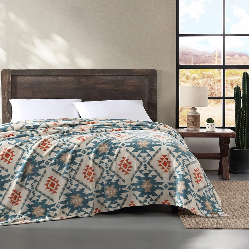 Wrangler - Full/Queen Blanket, Ultra Soft Plush Fleece Reversible Bedding, Yellowstone Inspired (Dakota Grey, Full/Queen)