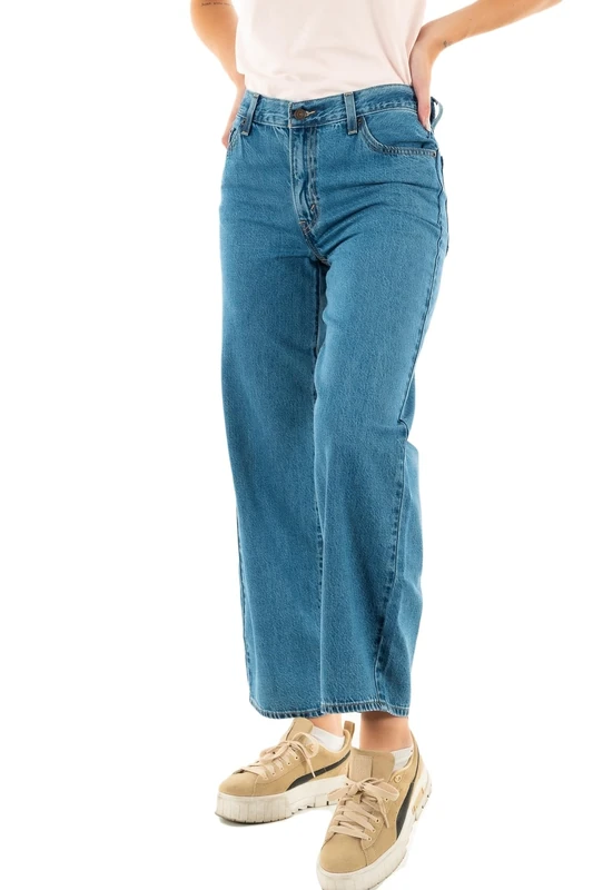 LEVIS Women's 726 HR Flare Blacks 726 HR Flare Blacks, A Million Miles,