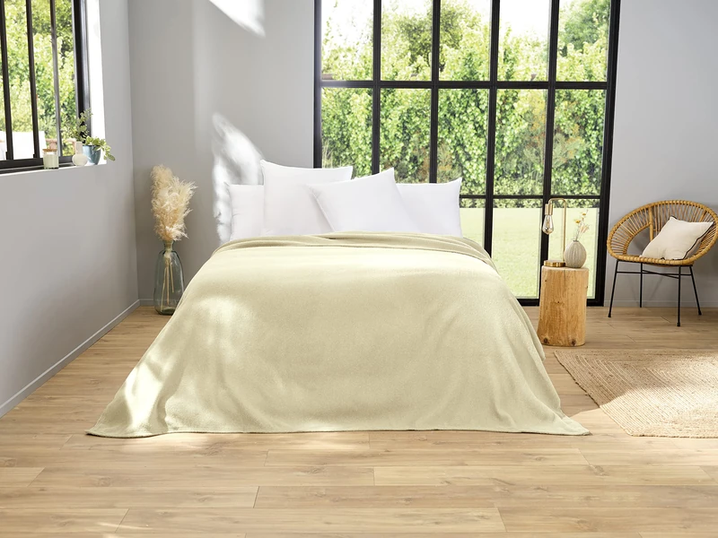 Toison d'Or Blanket, Bleached, 220 cm x 240 cm - Image 1
