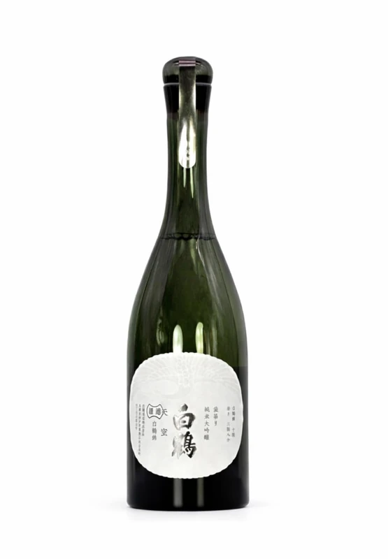 Hakutsuru Tenku Kimoto Junmai Daiginjo - 720ml Sake - Image 1