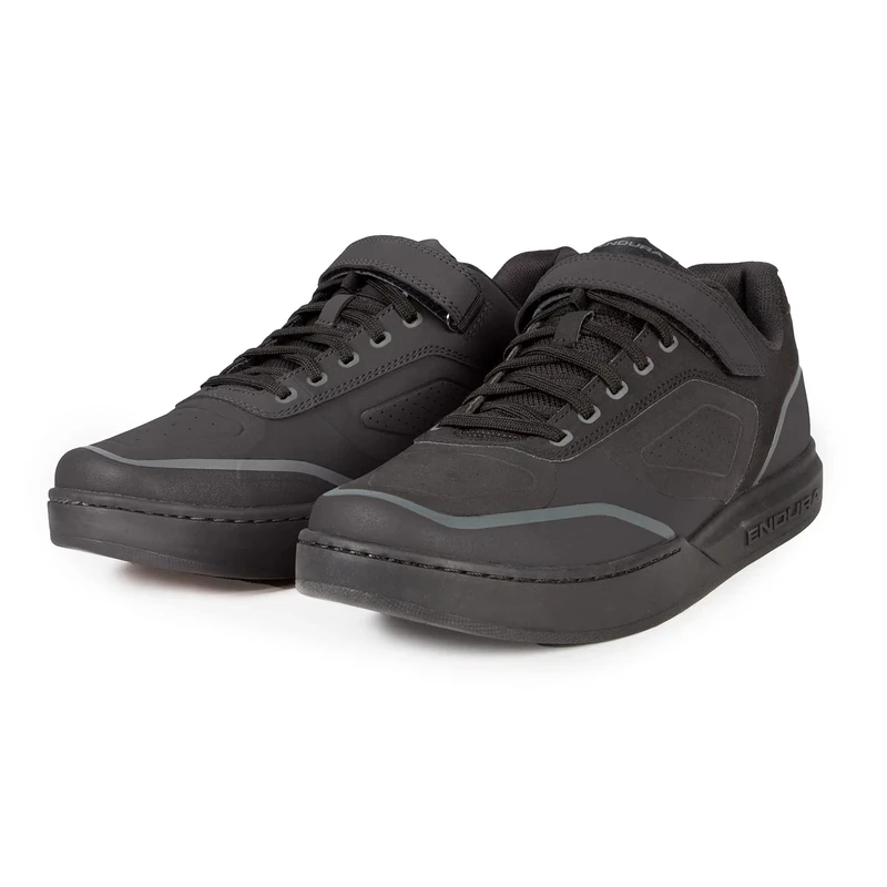 Endura Hummvee Clipless Cycling Shoes | Durable | Enhanced Breathability Cycling Shoes, Black, 44