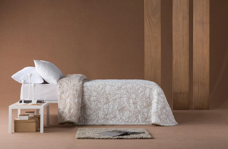 Estoralis TOPACIO | Modern Design Summer Quilt | High Strength Jacquard Fabric | Beige | for Bed 105 cm (205 x 270 cm Width x Height) | Bed Cover for All Seasons - Image 1