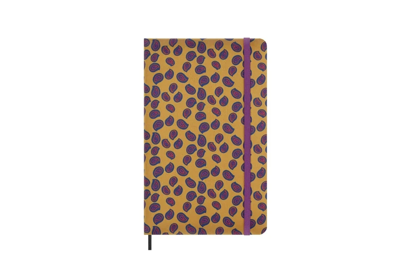 Moleskine Silk Notebook, Hard Cover with Italian Silk from Mantero, with Ruled Pages and Elastic Closure, with Gift Box, Size Large 21x13cm, Colour Yellow