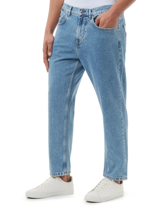 HUGO Men's 340 Loose fit Jeans Made from Comfortable Stretch Denim with Vintage wash, Light/Pastel Blue450, 32 W/34 L