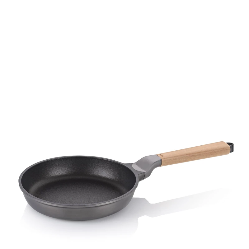 kela frying pan 24cm VITANA, small frying pan induction, recyclable, pan with oil control system, cast aluminium coated, beech wood handle
