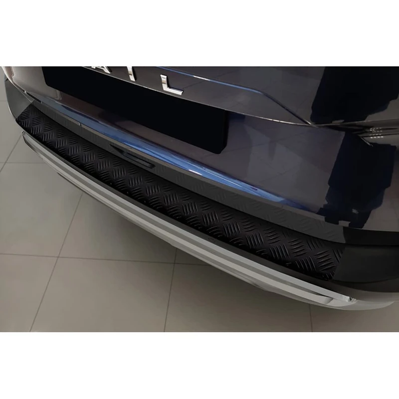 Avisa Matt Black Aluminum Rear bumper protector compatible with Nissan X-Trail IV (T33) 2021- 'Riffled Plate'