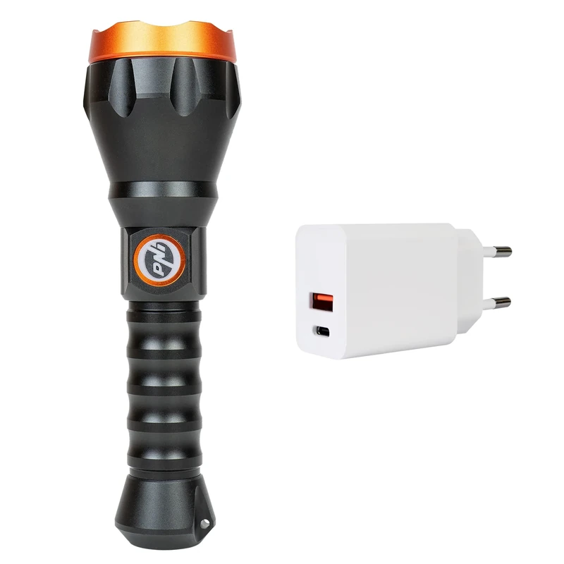 PNI Adventure F550 Crystal LED Flashlight 10W Aluminium 500lm Up to 700m 4000mAh IPX6 Power Supply CHG300