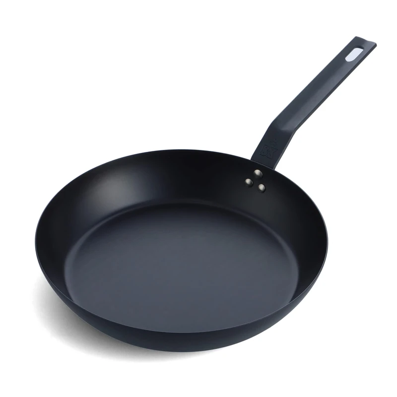 BK Solid Steel Pre-seasoned Natural Non-Stick Frying Pan Made of Black Steel, Suitable for Induction Cookers, 28 cm, Oven-Safe up to 230 °C, Durable and Professional, Dishwasher Safe, PFAS-Free, Black
