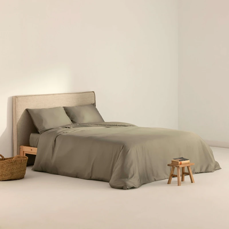 BELUM | Satin Duvet Cover 300 Thread Count for 90 Bed Measurements: 155 x 220 cm. Colour: Desert Sage | Satin Duvet Cover Features: Closure with Concealed Transparent Buttons. - Image 1