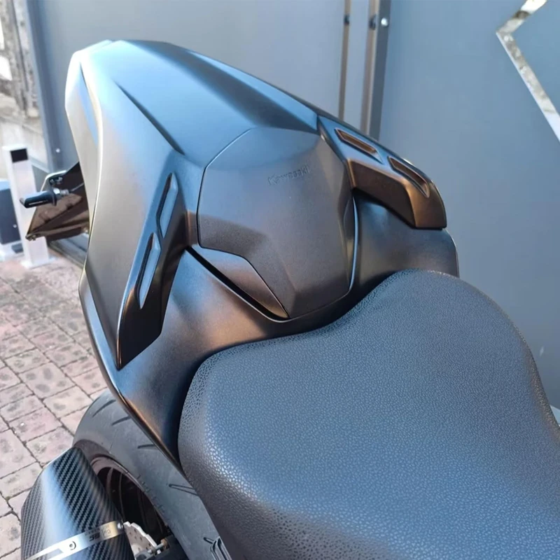 Midimttop Rear Seat Cowl Cover Passenger Pillion Tail Solo Seat Cowl Fairing Compatible with Z900 Z 900 Z-900 2017 2018 2019 2020 2021 2022 2023 Accessories (Matte Black)