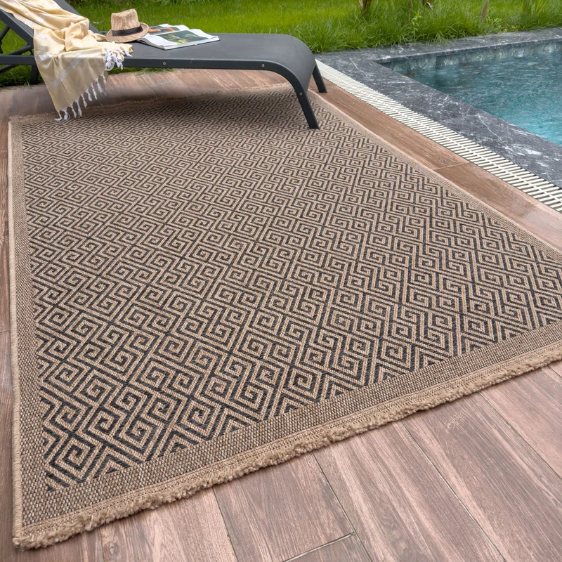 THE RUGS Nature Collection Outdoor Rug – Indoor/Outdoor Tona Border Area Rug for Patio, Deck, Garden, Kitchen, Bathroom or Living Room (Greek Key-Dark Grey, 140 x 200 cm)