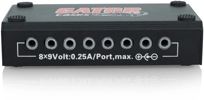 Gator Frameworks G-BUS-8-UK Pedalboard Power Supply – 8 Isolated Outputs, UK Version, Includes Cables, Reliable Power for Guitar Effect Pedals, Ideal for Studio and Live Performances