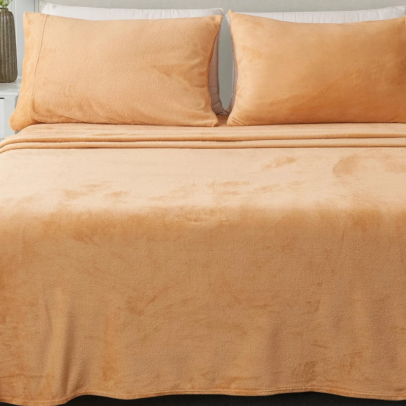 Great Bay Home Extra Soft Velvet Plush Twin Micro Fleece Bedding Sheet Set | Deluxe Microplush Non Pilling Sheets, Deep Pocket | Lavish Sherpa Velvet Luxe Collection (Twin, Nude)