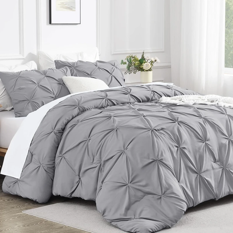 Andency Silver Gray Queen Comforter Set (90x90Inch), 3 Pieces Western Modern Pinch Pleat Bedding Comforters &Sets, All Season Soft Lightweight Down Alternative Bed Set for Boys Men Adults