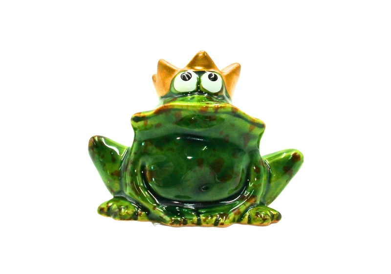 Dekohelden24 Funny Frog King Ceramic Garden Statue - Green