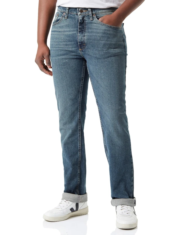 Wrangler Men's Jeans Regular Fit, Straight Leg