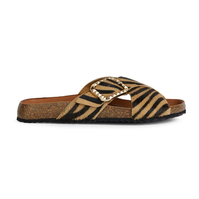 Geox D New BRIONIA B B Flat Sandal, LT Sand/Black, Lt Sand Black, 8 UK - Image 1