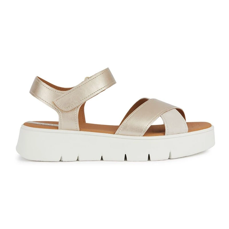 Geox Women's D DANDRA 40 C Wedge Sandal, LT Gold/LT Sand, 41 EU, Lt Gold Lt Sand, 7.5 UK