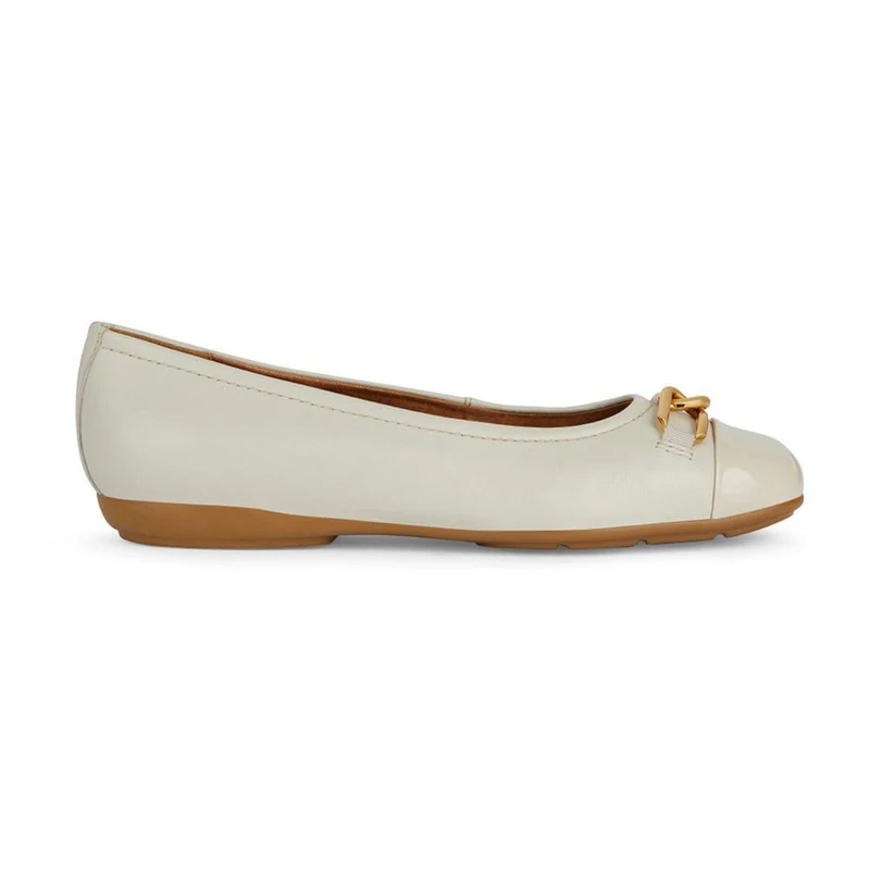 Geox Girls J Piuma BAL.F Closed Ballet Flats, Lt Sand, 3 UK
