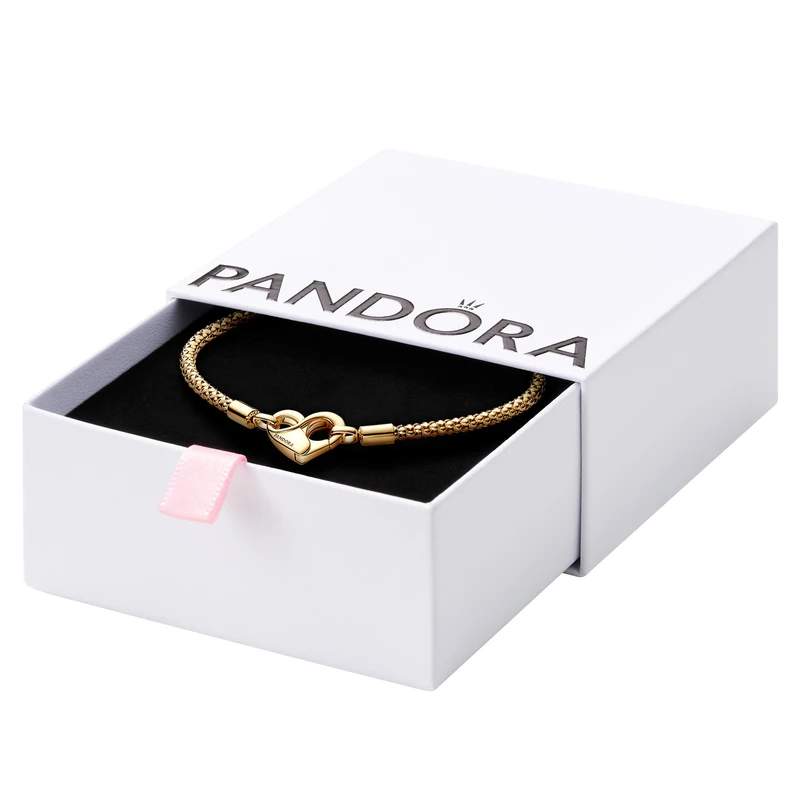 Pandora Moments Studded chain 14k gold-plated bracelet with heart clasp, 21