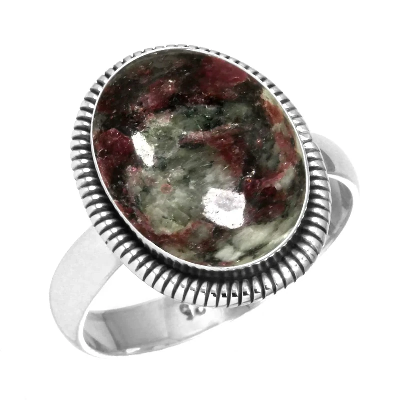 Jeweloporium Red Russian Eudialyte Silver Ring Size R 1/2, 925 Sterling Silver Ring for Women, Genuine Oval Gemstone Handmade Jewellery