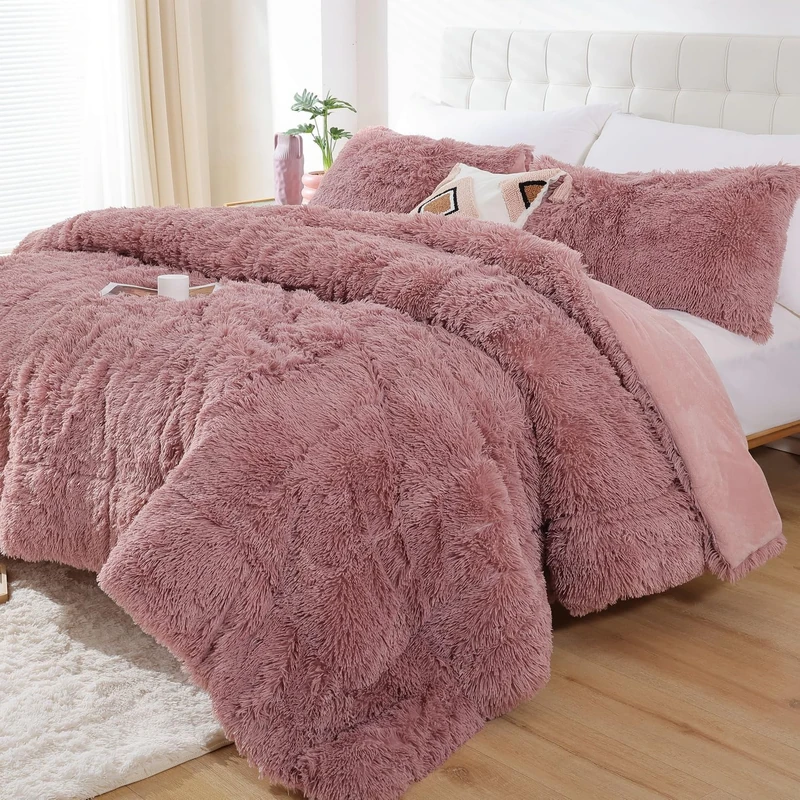 Smoofy Fluffy King Size Comforter Set, Faux Fur Comforter Set, Luxury Fuzzy King Bedding Set, Soft Shaggy Bed Set for All Season, 3 Pieces - 1 Comforter & 2 Pillowcases, Violet Pink
