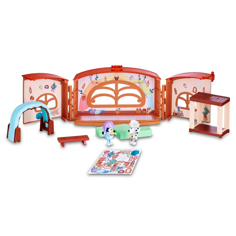 BlueY School Playset, School of Animated Series for Children, 2 Chloe Figures, Convertible Playset with 9 Accessories and Decorative Sides, 3 Years, Famosa (BLY40010)