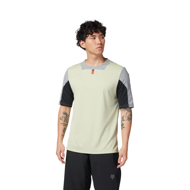 Fox Racing Men's Defend Short Sleeve Jersey Shirt, Cactus, Small