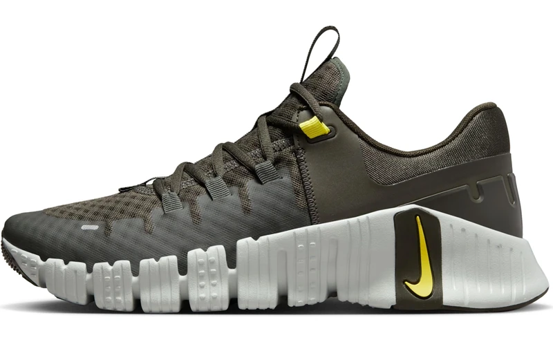 NIKE DV3949-300 Free Metcon 5 Men Sequoia/HIGH Voltage-Light Silver UK 18
