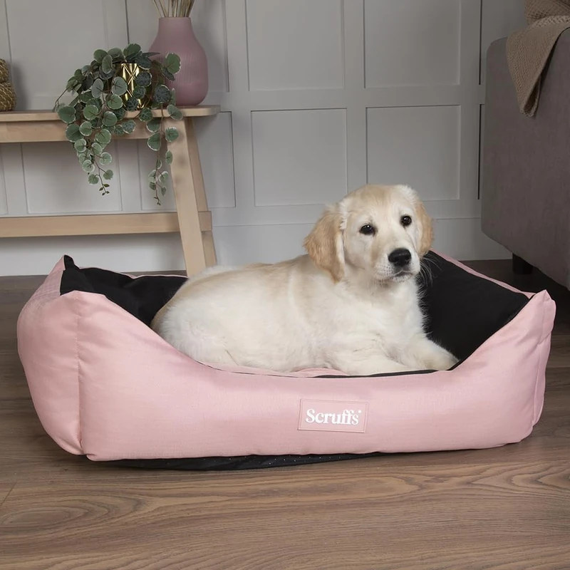 Scruffs Expedition Waterproof Travel Dog Box Bed (M)