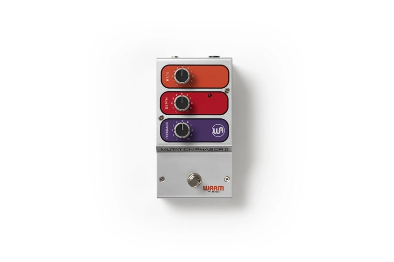 Warm Audio Mutation Phasor II, effect pedal (1970s vintage-style phase shifting, depth modulation, RC4558P op-amp, vintage diodes, equipped with carbon resistors).