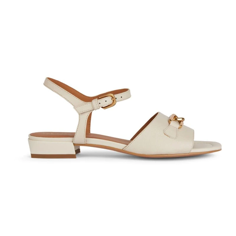 Geox Girls' D New Eraklia 15 Flat Sandals, Lt Sand, 6 UK