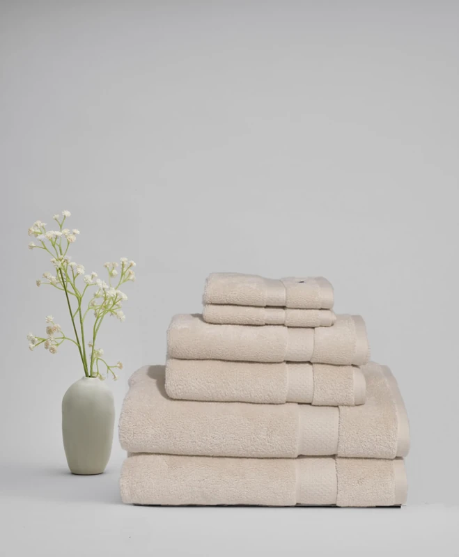 Royal Velvet Signature Solid Towel Sets Ivory Cotton 6-Piece 6 Piece Set Towel, solid themed, for Men and Women, OEKO-TEX Certified Confidence