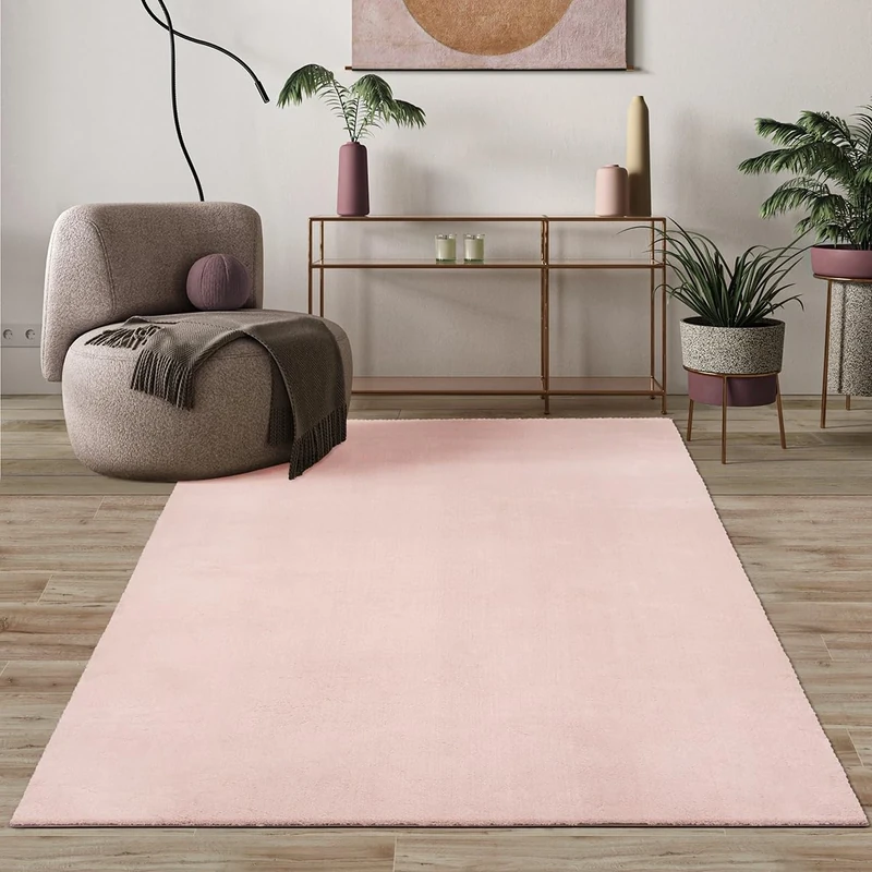Mias Teppiche Comfort Modern Fluffy Short-Pile Carpet, Anti-Slip Backing, Washable up to 30 Degrees, Super Soft, Faux Fur Look, Blush, 140 x 200 cm