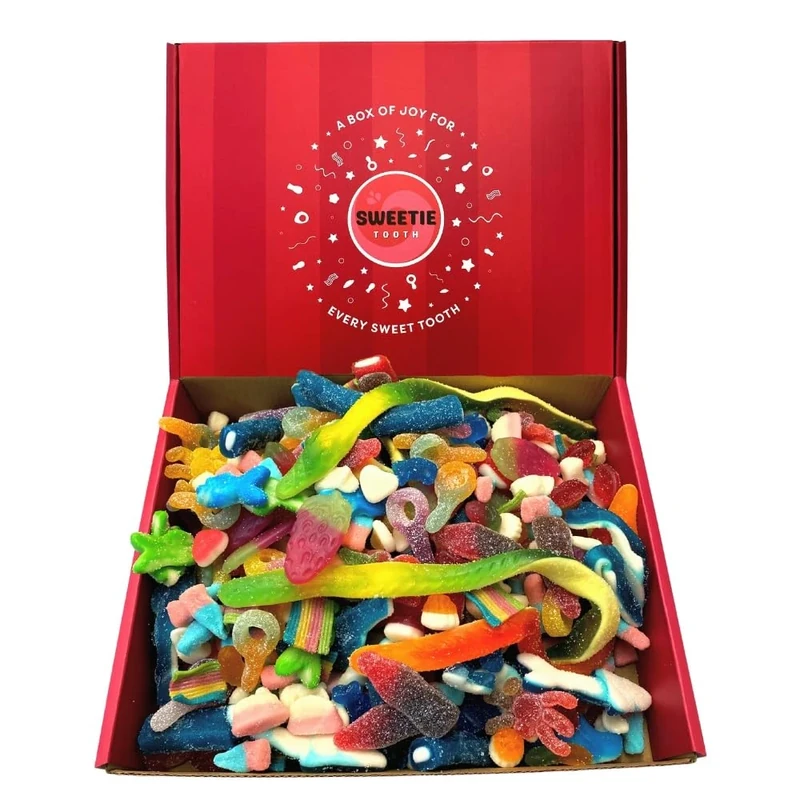 Sweetie Tooth Premium Random Pick & Mix 1kg Hamper Gift Box - Random Pick & Mix Sweets for Valentine's, Easter, Birthday, Kids, Thank You, Congratulations, Father's Day, Halloween, Christmas