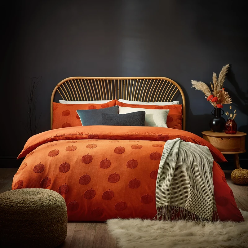 furn. Pumpkin Tufted Halloween 100% Cotton Duvet Cover Set – Autumn Bedding (Orange - Super King)