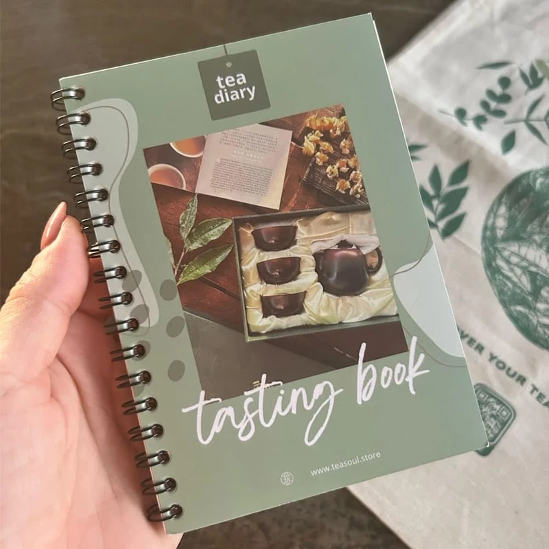 Tea Tasting Notebook – The Complete Guide for Tea Tasting – Italian Language