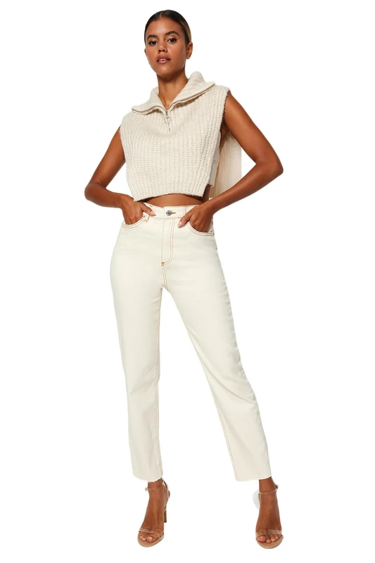 Trendyol Women's Damen Gerade Mama Hohe Taille Jeans Jeans, Ecru,