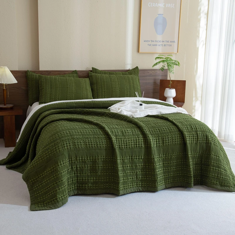 CozyTide Cotton Queen Quilt Set 90"x98",Olive Green Waffle Weave Bedspread Farmhouse Shabby Boho Chic Queen Quilt Bedding Set Lightweight Soft Coverlet 3 Pieces