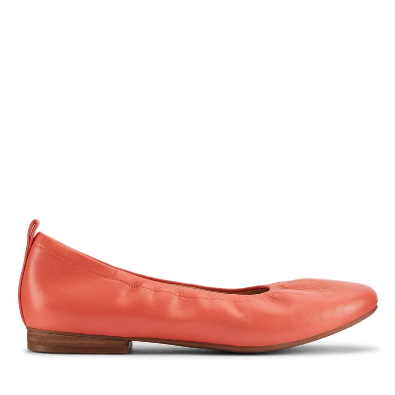 Clarks Women's Fawna Soft Ballet Flat, Coral Leather, 5.5 UK