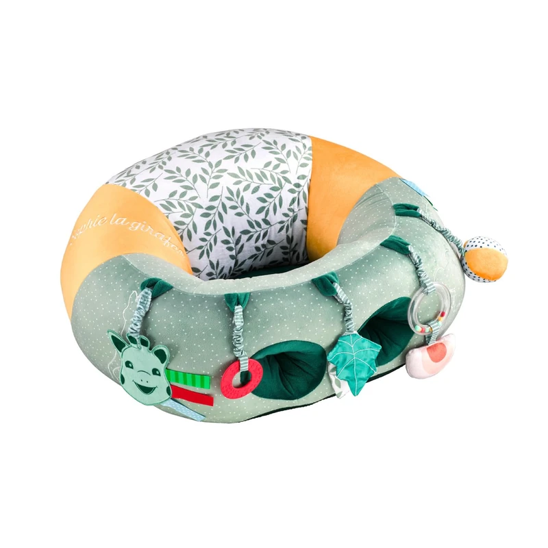 Sophie The Giraffe Baby Seat & Play: A Cozy Baby Seat with Built-in Playtime Adventures
