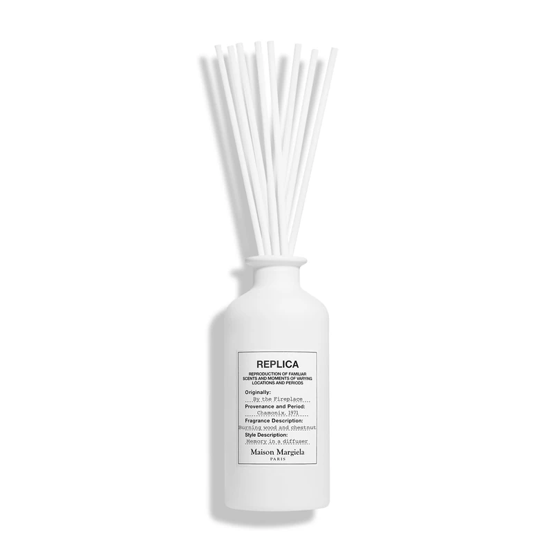 MAISON MARGIELA Replica By The Fireplace Scented Diffuser (185 ml)