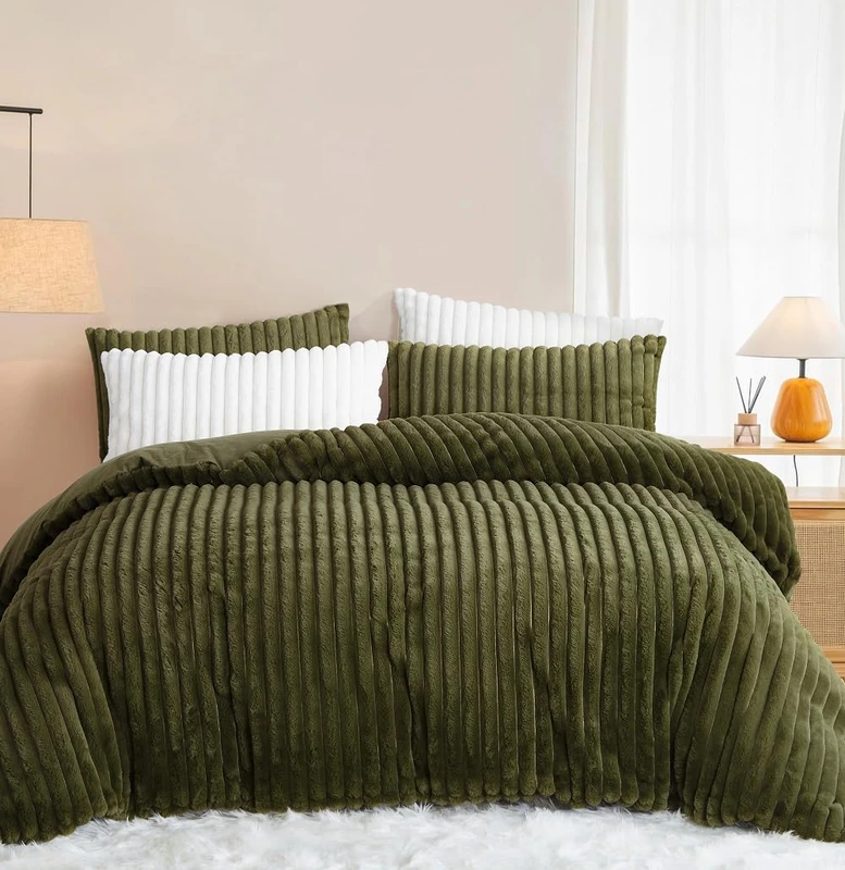 Lanqinglv Plush Bed Linen 135 x 200 cm Olive Green Warm Winter Fluffy Flannel Faux Fur Winter Bed Linen Cuddly Cashmere Touch Thick Sherpa Duvet Cover with Zip and 1 Pillowcase 80 x 80 cm