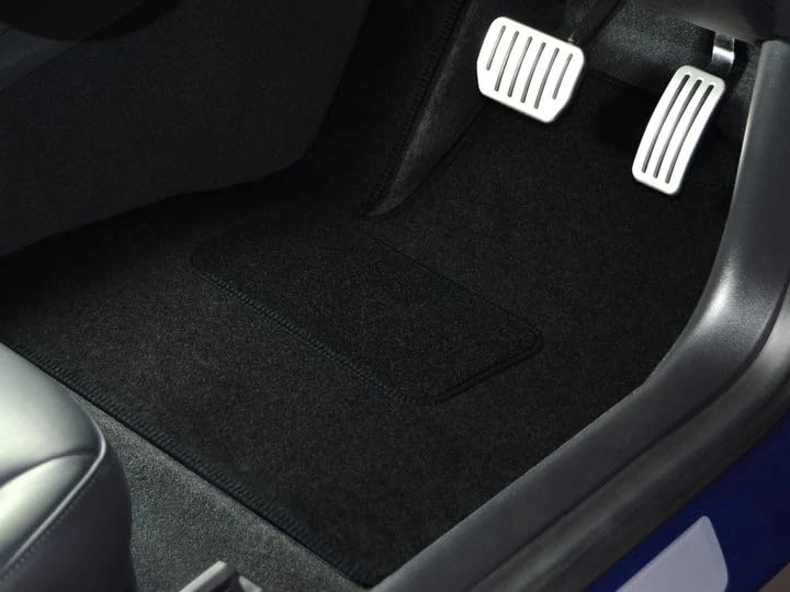 Tailored Car Mat Set Compatible/Replacement for DAF XF 106 Manual Velour Carpet Mats, With Heel Pad, Non Slip