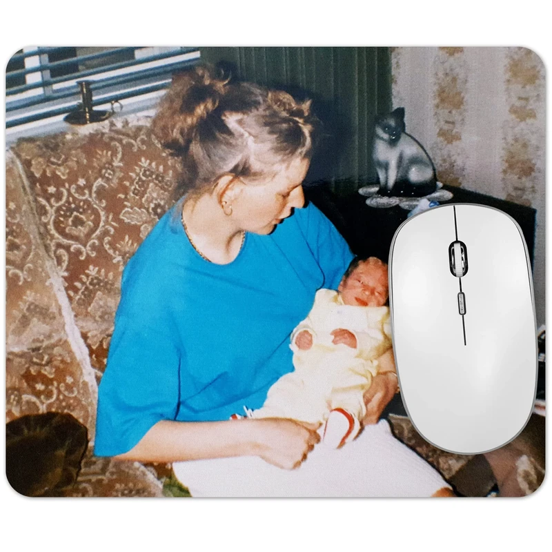 Personalised Photo Mouse Mat Mouse Pad with Image – 24x20cm, Non-Slip Rubber Base – Gift for Home, Office, or Gaming Setup